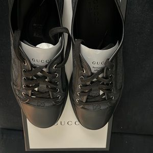 GUCCI Shoes Size 10